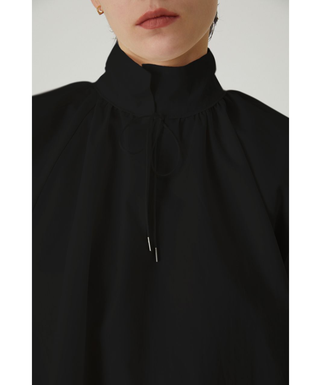 美品‼️RIM.ARK High neck raglan blouse