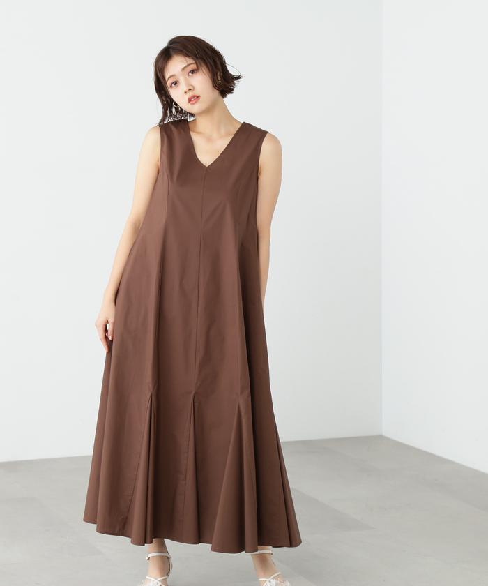 セール 50%OFF】カラーマキシワンピース WEB限定カラー：ブルー
