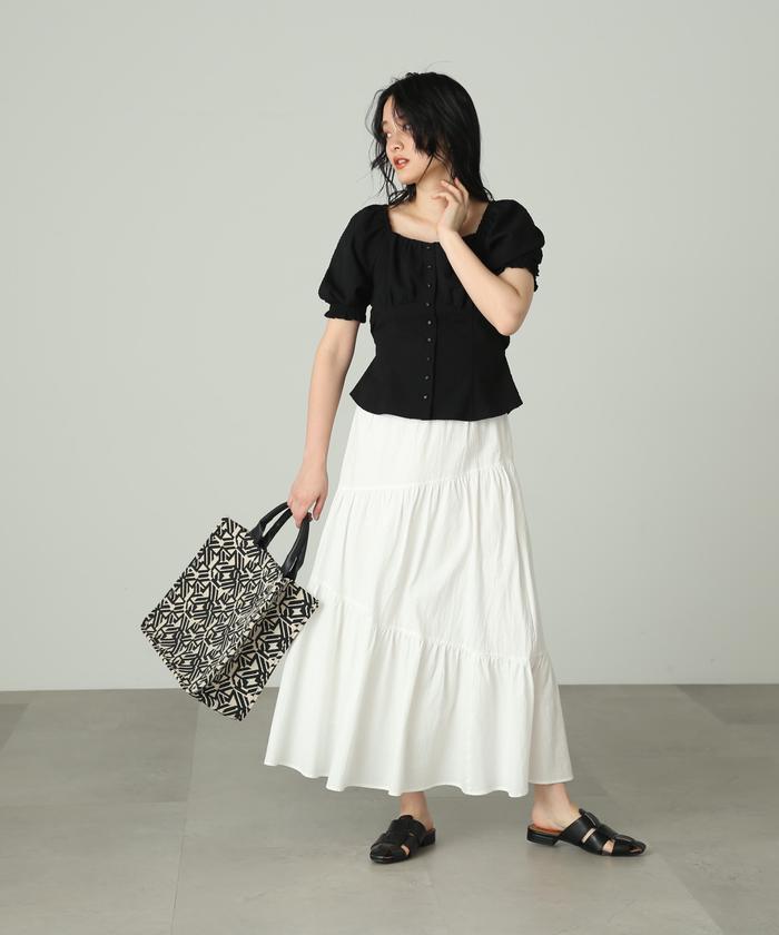 セール 20%OFF】ペンタゴンネックパフスリーブブラウス