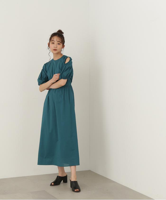 セール 50%OFF】コットンボイルギャザーホールワンピース《S