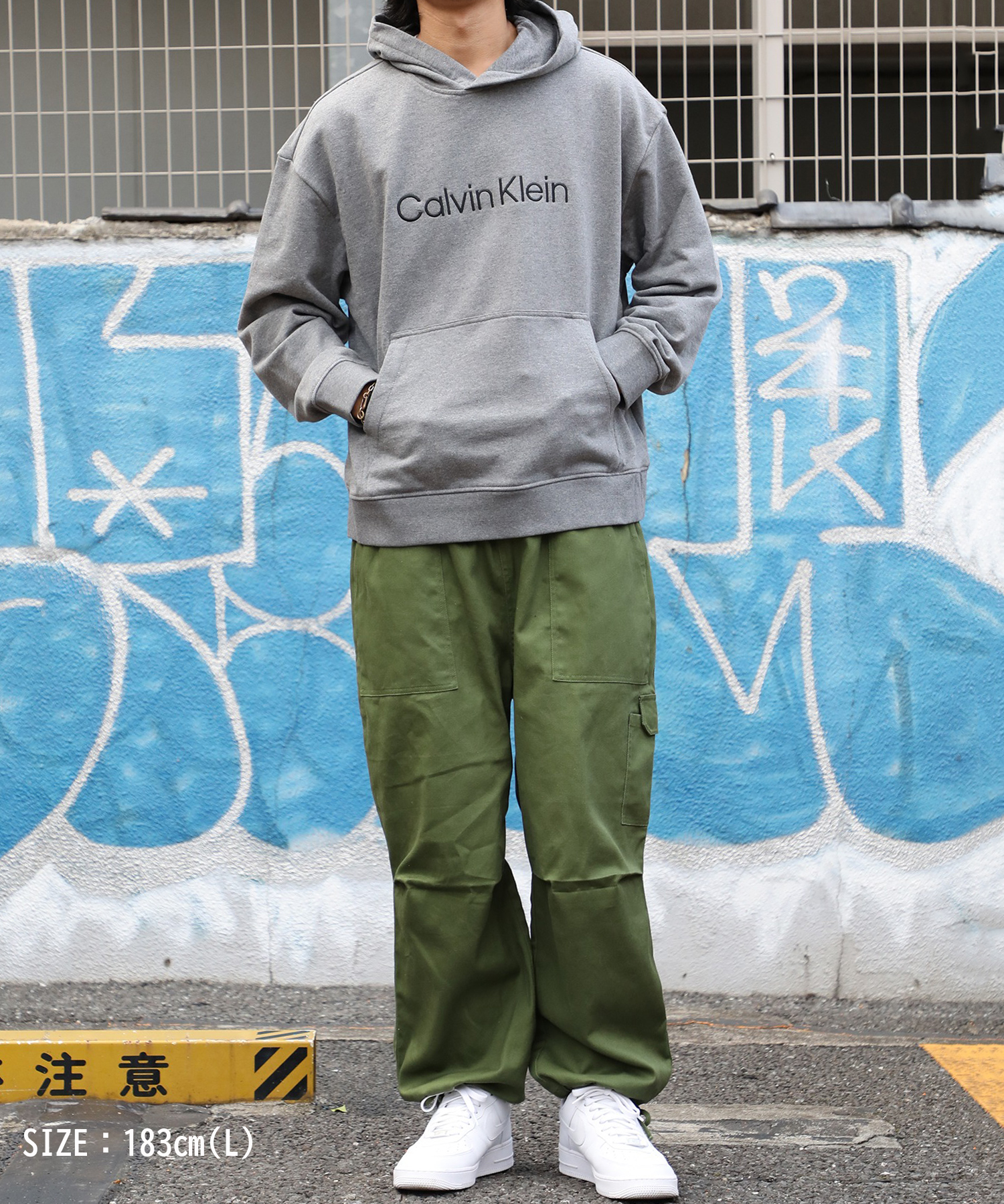 セール】【Calvin Klein / カルバンクライン】ロゴ刺繍スウェット