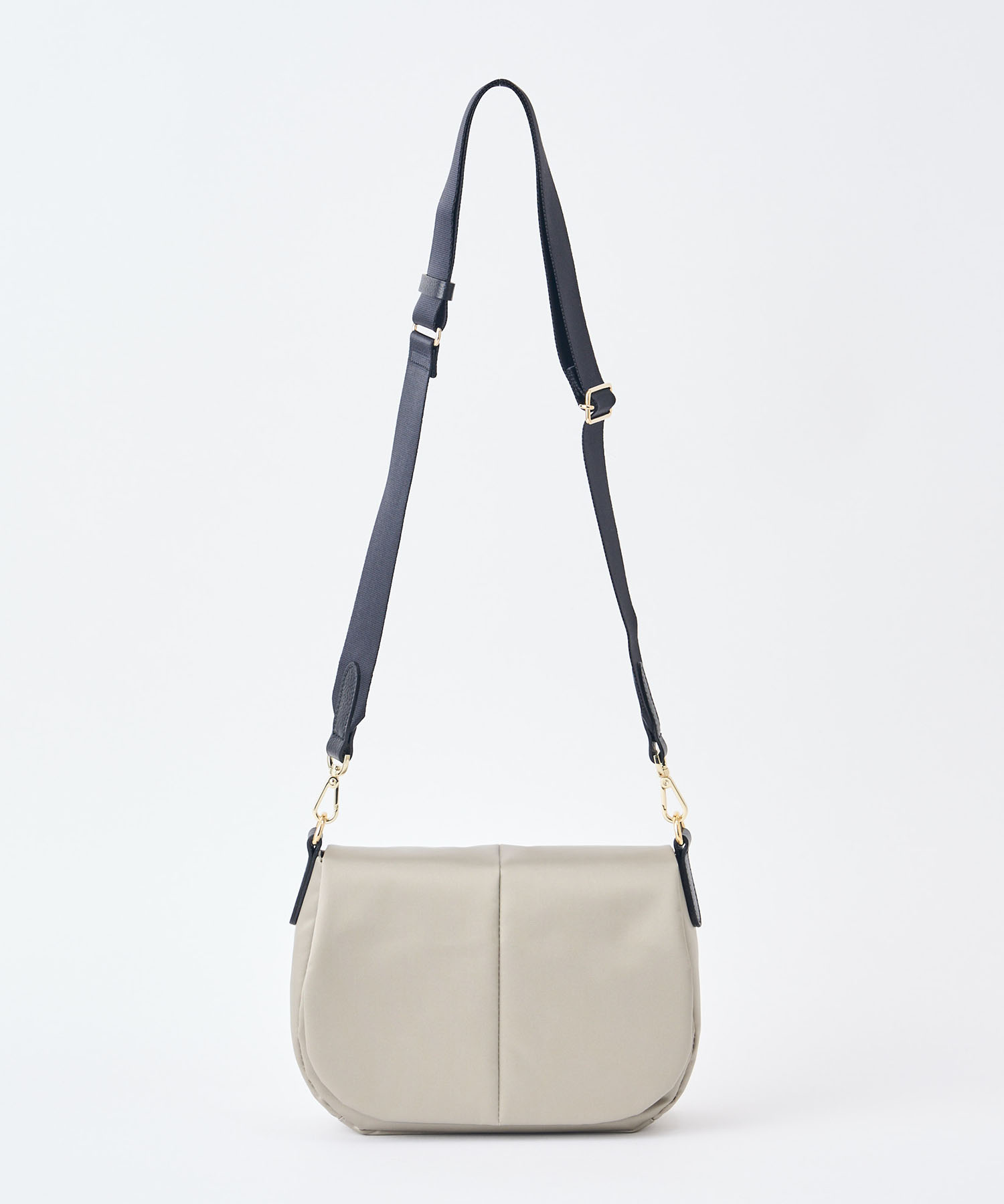 セール70%OFF】フラップショルダーバッグS【THE CLOUDS NYLON】(CE