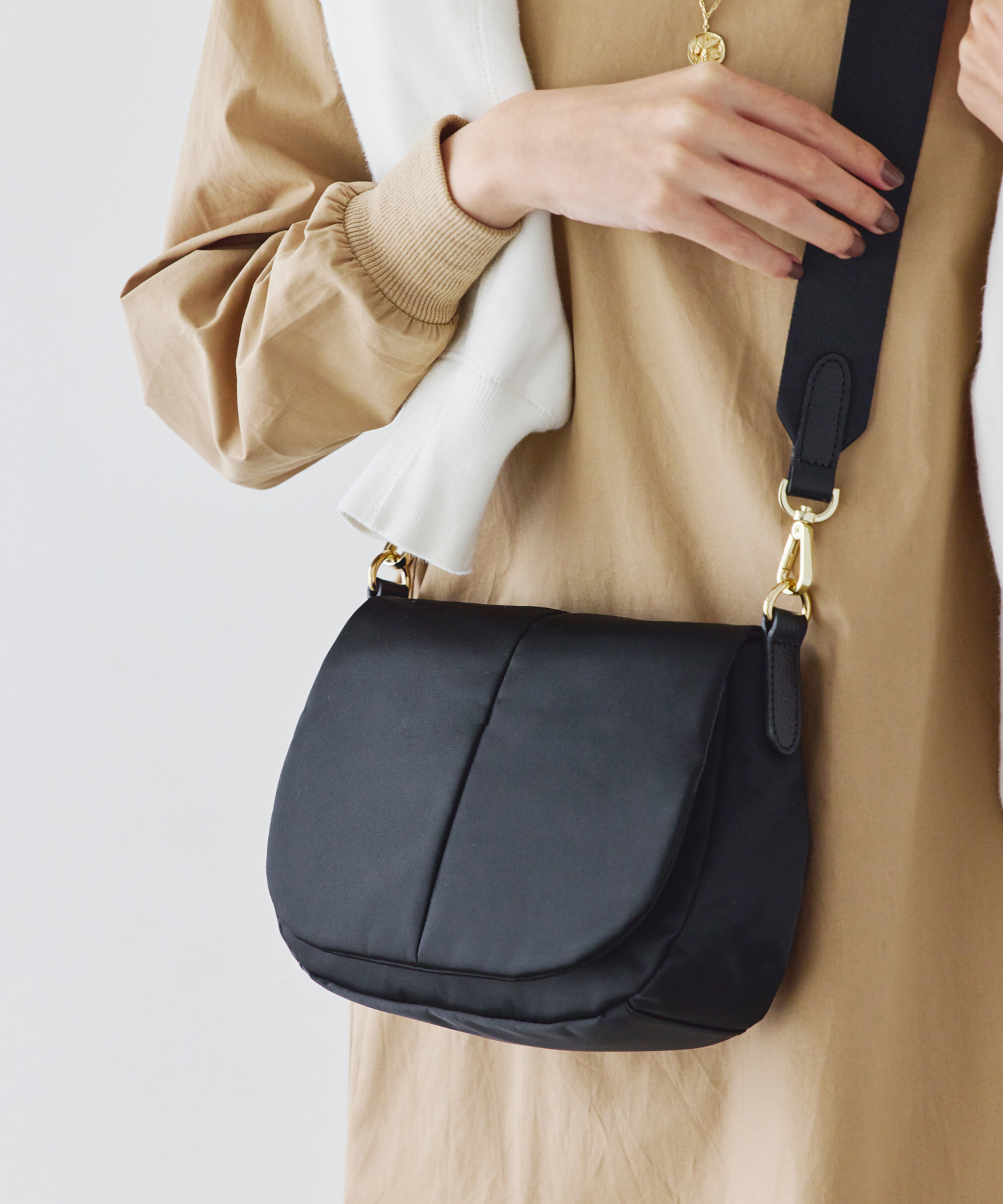 セール70%OFF】フラップショルダーバッグS【THE CLOUDS NYLON】(CE