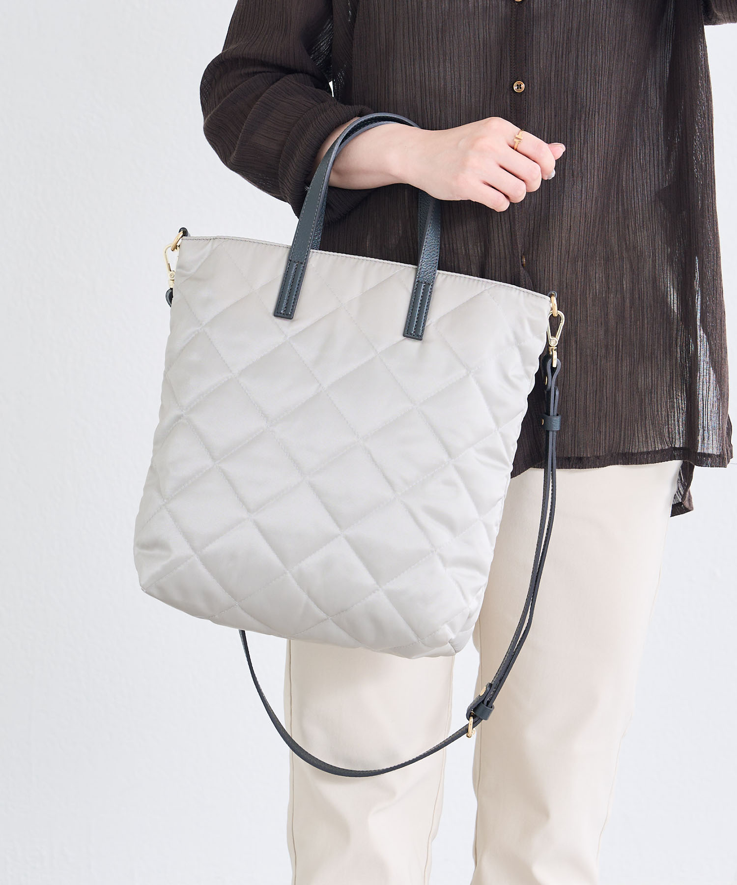 russet ラシット 軽量たためるバッグ THE CLOUDS NYLON タグ付