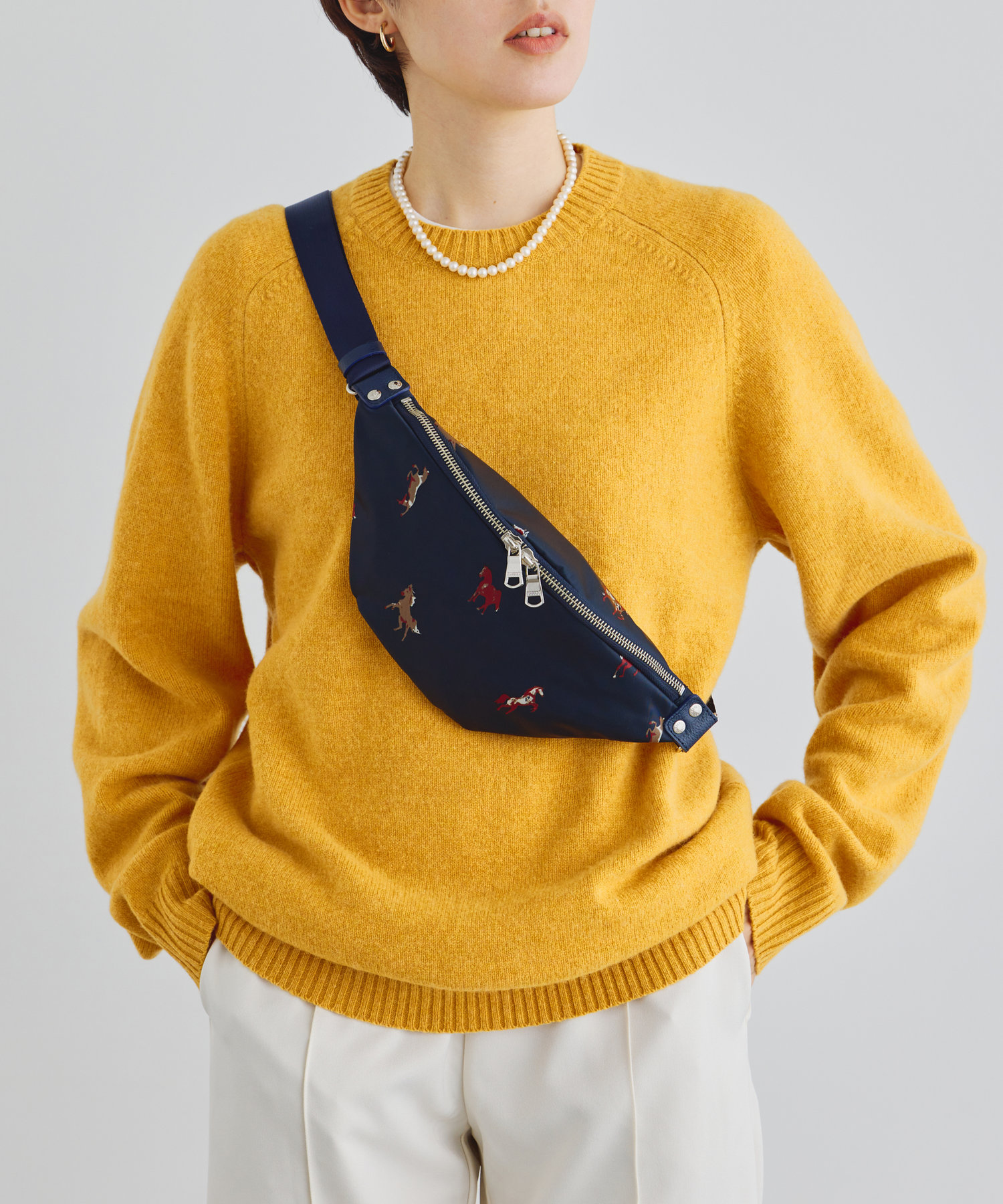 【新品】ラシット　ボディバッグ WEB限定】オンラインでしか買えないラシットのボディバッグ