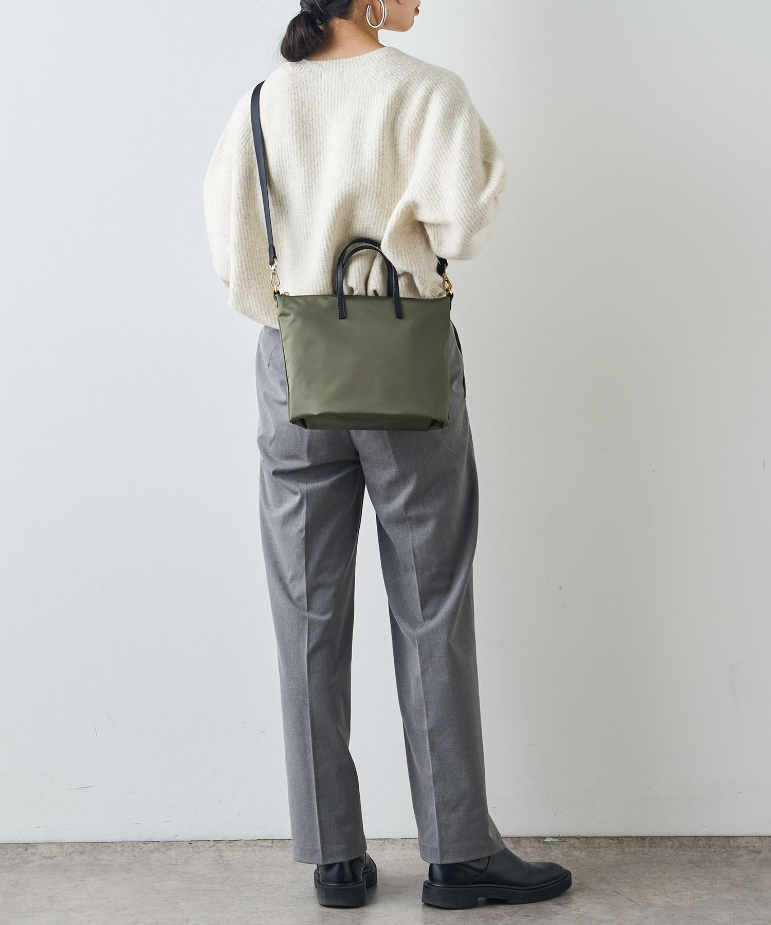 セール】2WAYハンドルショルダーバッグ【THE CLOUDS NYLON】(CE セール】2WAYハンドルショルダーバッグ【THE CLOUDS NYLON】(CE