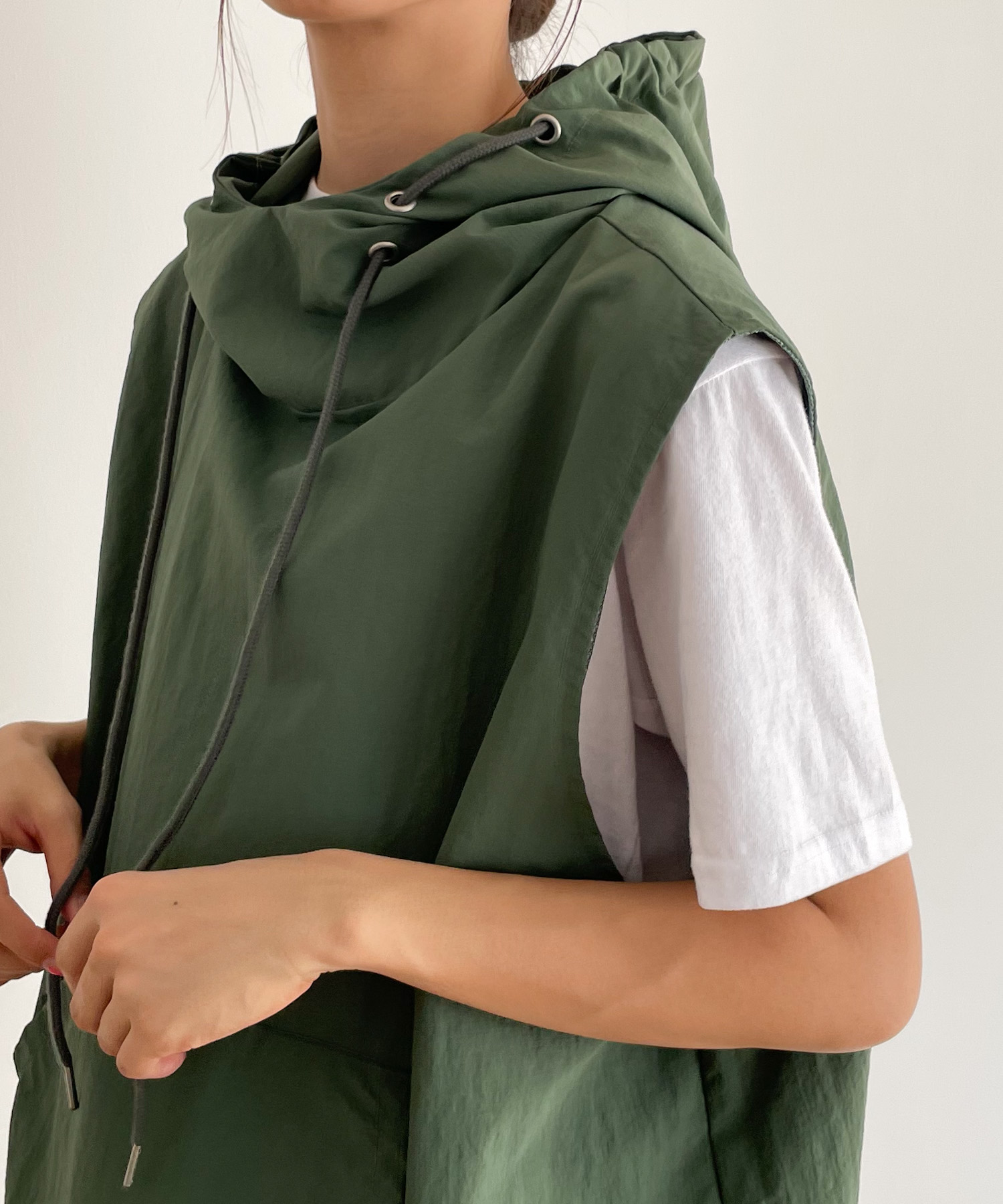 セール 13%OFF】El mar(エルマール)ナイロンアノラックベスト