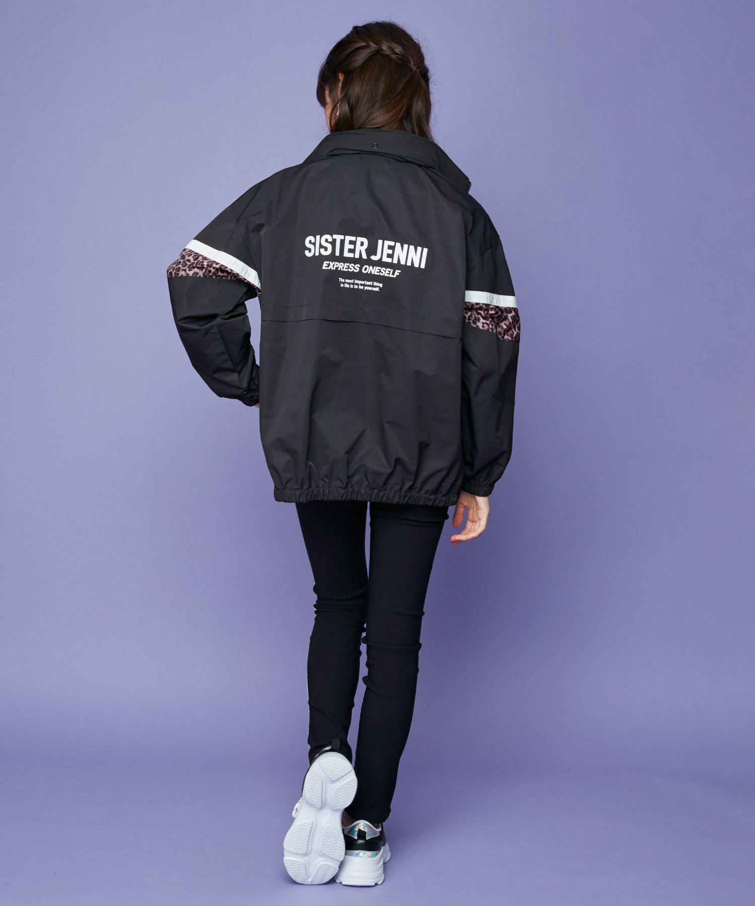 激安単価で 【Peter Rabbit❁⃘*.゜】familiar ウィンドブレーカー