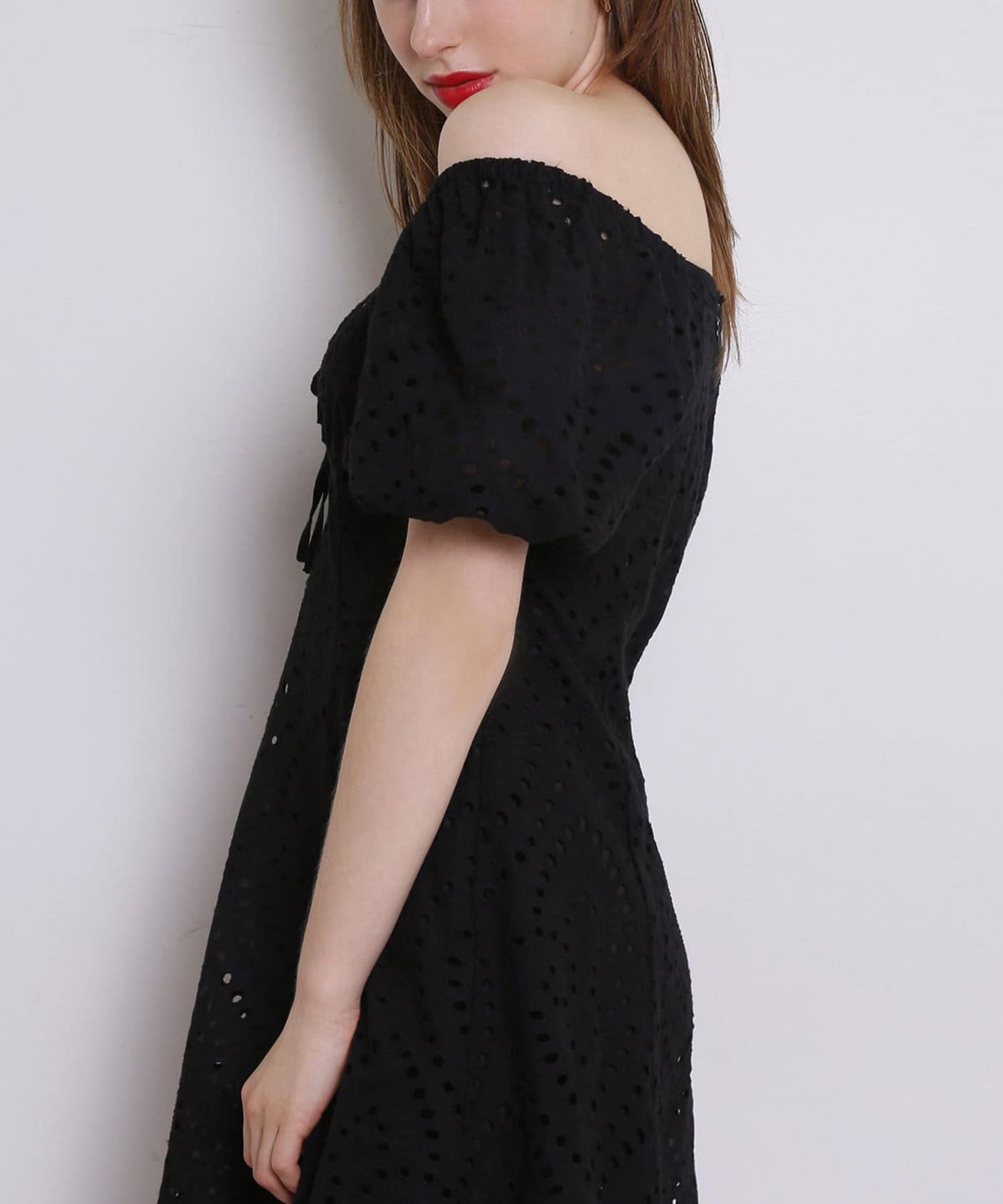ナイスクラップ ブラック ワンピース クーポン】【セール 40%OFF】【Seemi.by NICE CLAUP】綿レース