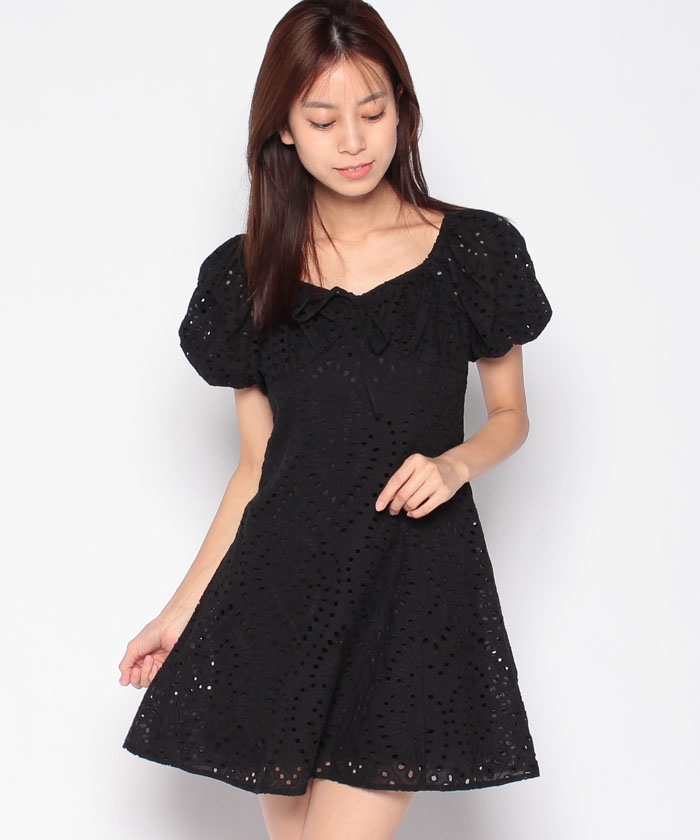 スペイン★Sfera★夏のお洒落決め 注目のSchiffly 綿ワンピ★2色 クーポン】【セール 40%OFF】【Seemi.by NICE CLAUP】綿レース