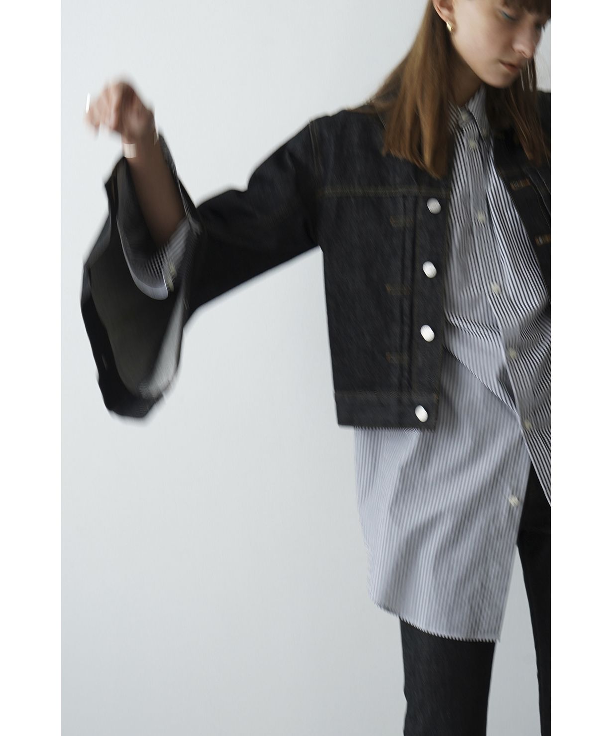 CLANE クラネ　ベルスリーブ　アイボリー　デニム　ジャケット クラネ CLANE BELL SLEEVE COMPACT JEAN JACKET （IVORY