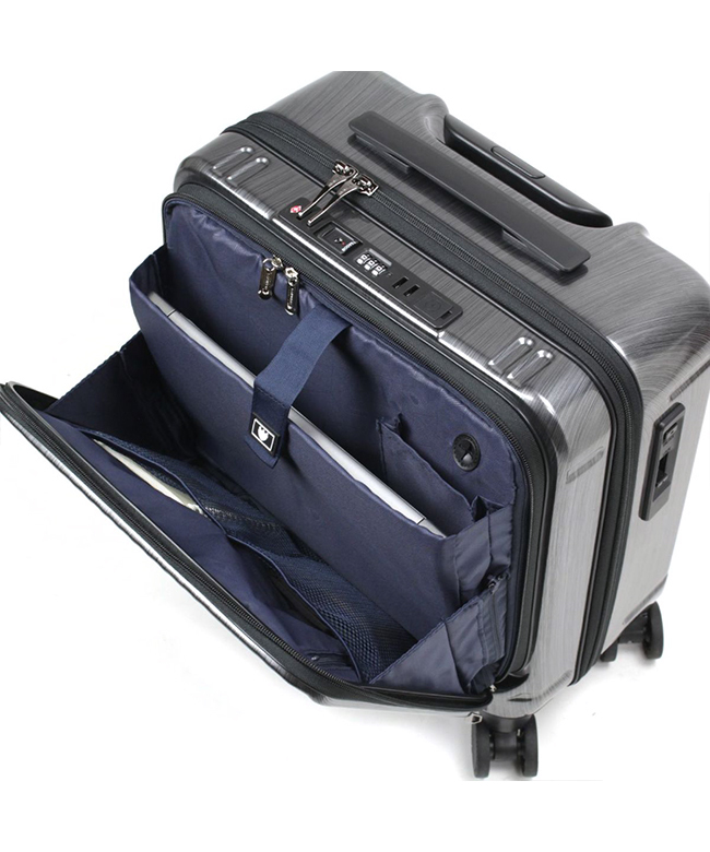 TUMI キャリーケース ブラック伸縮式ハンドル(ネームタグ付き)