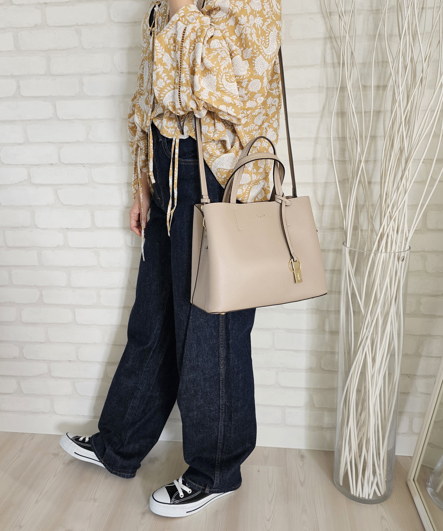 【ALDO】ボヘミアン・フリンジ☆ウッド調ハンドル〇2wayバッグ ALDO】ボヘミアン・フリンジ☆ウッド調ハンドル〇2wayバッグ