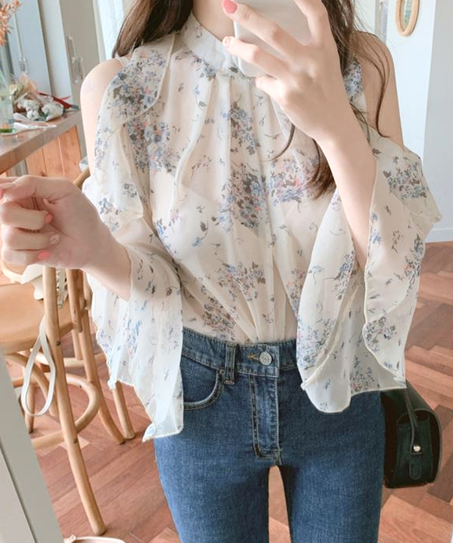 クーポン】【セール44%OFF】肩開き花柄ブラウス シャツ レディース