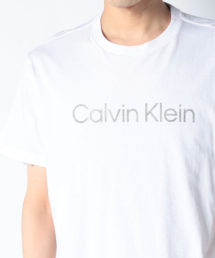 値下げしました‼️Calvin Klein Tシャツ