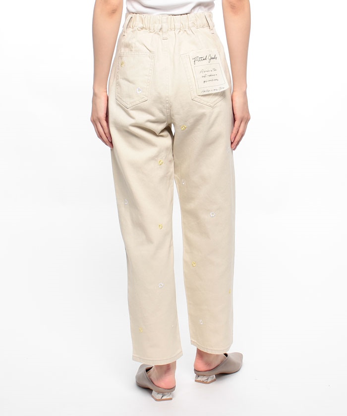 OFF-WHITE オリーブグリーン デニム 28 レディースデニム クーポン】【セール 40%OFF】デニムツイル花刺繍パンツ