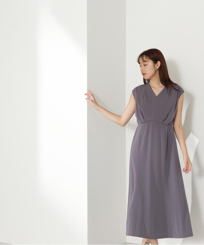 セール 50%OFF】Vネックドレープタックワンピース(505236896