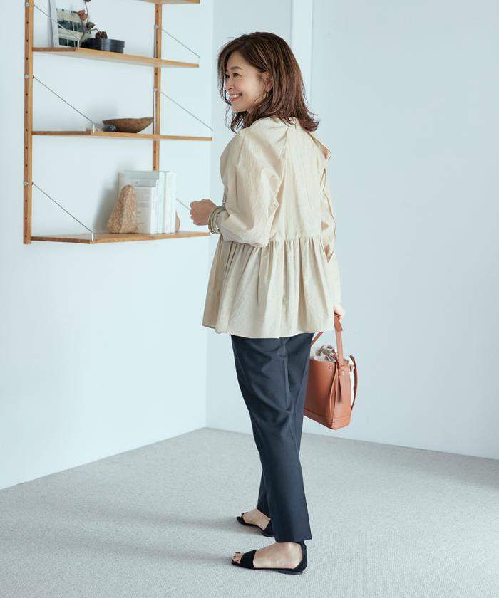 セール 70%OFF】イネド INED 《三尋木奈保コラボ》ラクチン