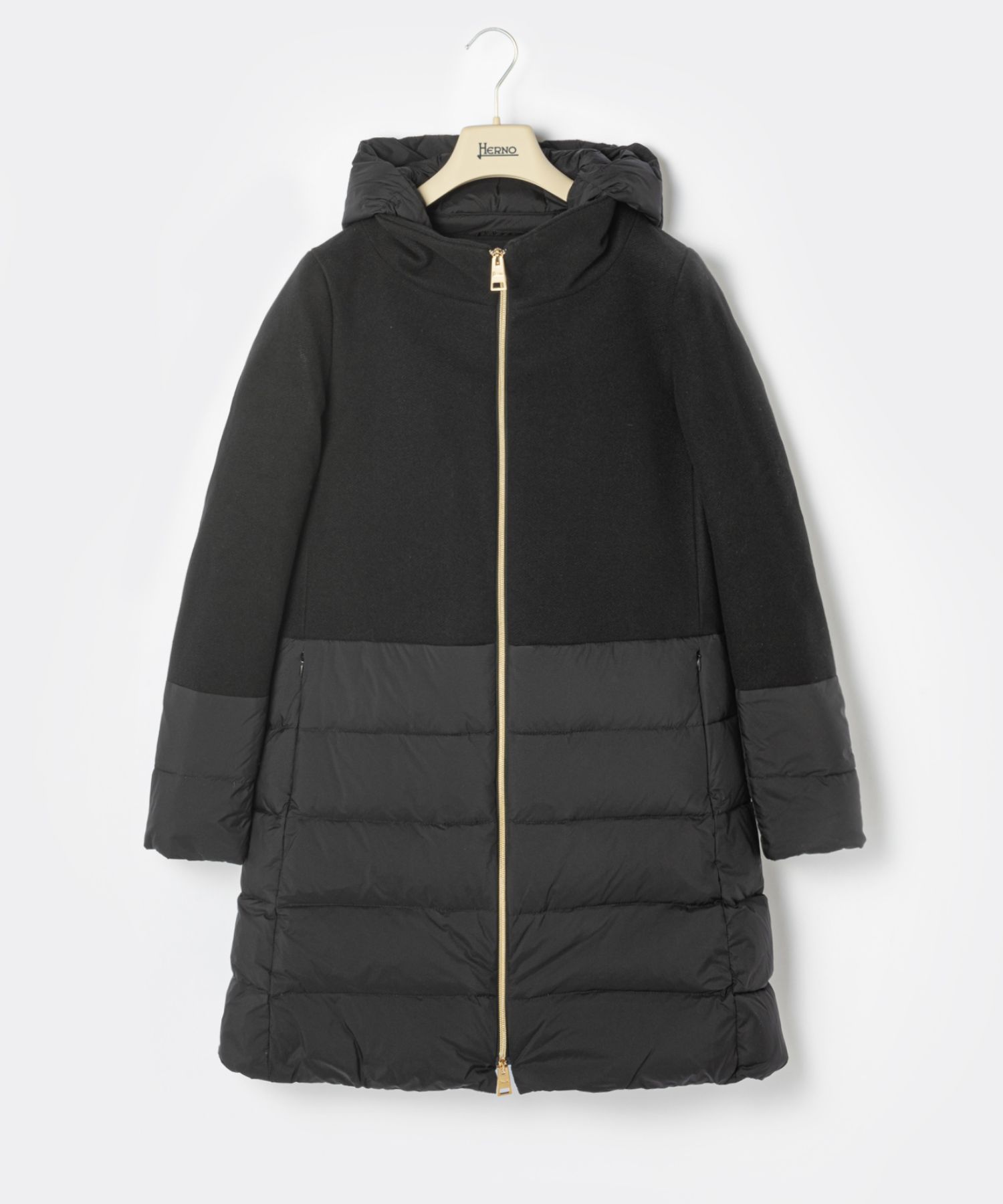 セール】HERNO ダウンコート PI001564D 39601 ヘルノ レディース セール】HERNO ダウンコート PI001564D 39601 ヘルノ レディース