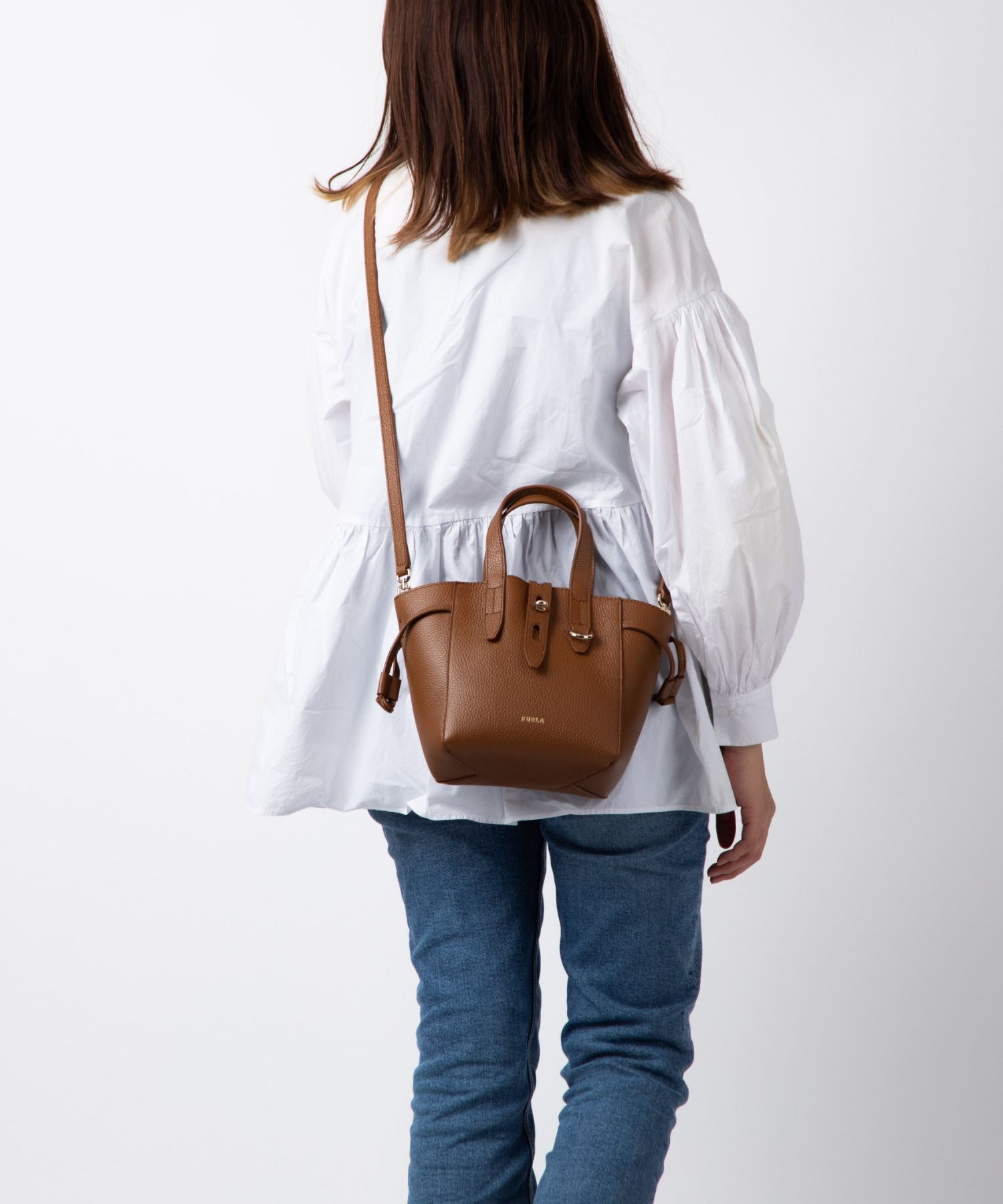 FURLA ショルダーバッグ BASRFUA HSF000 フルラ FURLA BASRFUA HSF000 ハンドバッグ レディース バッグ