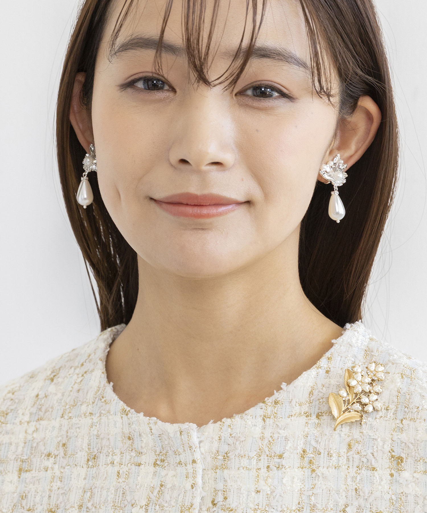 すずらんブローチ/卒業式(卒園式)入学式(入園式)七五三・お すずらんブローチ/卒業式(卒園式)入学式(入園式)七五三・お