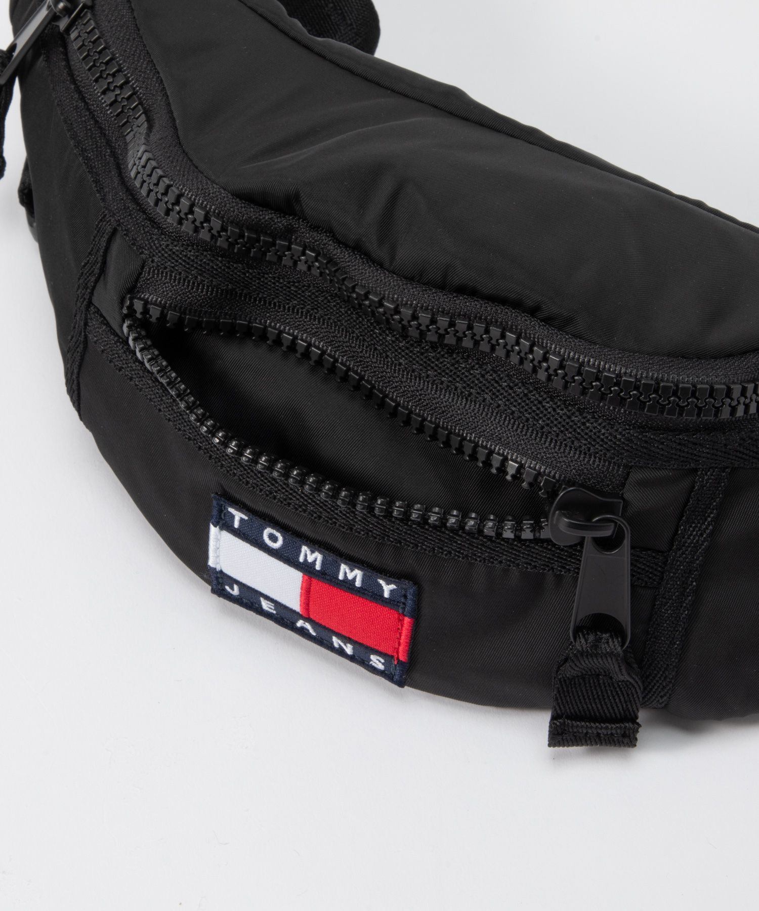 トミーヒルフィガー ボディバッグ AM0AM07146BDS Black 楽天市場】トミーヒルフィガー TOMMY HILFIGER ボディバッグ