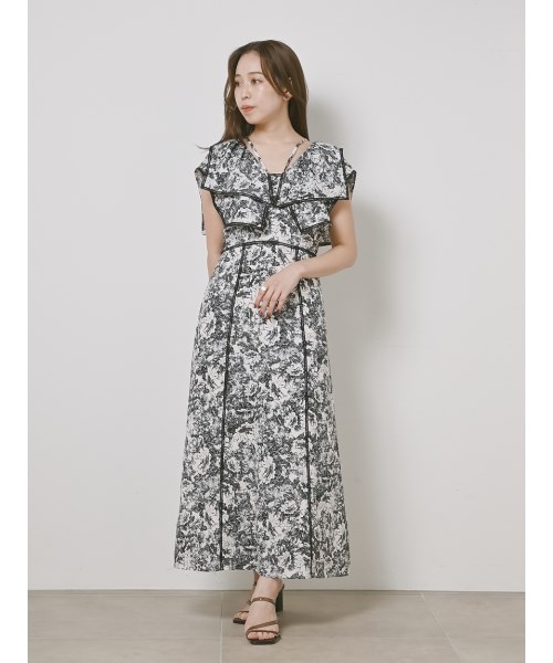 セール】【WEB限定サイズ/カラーあり】ラッフルカラーワンピース