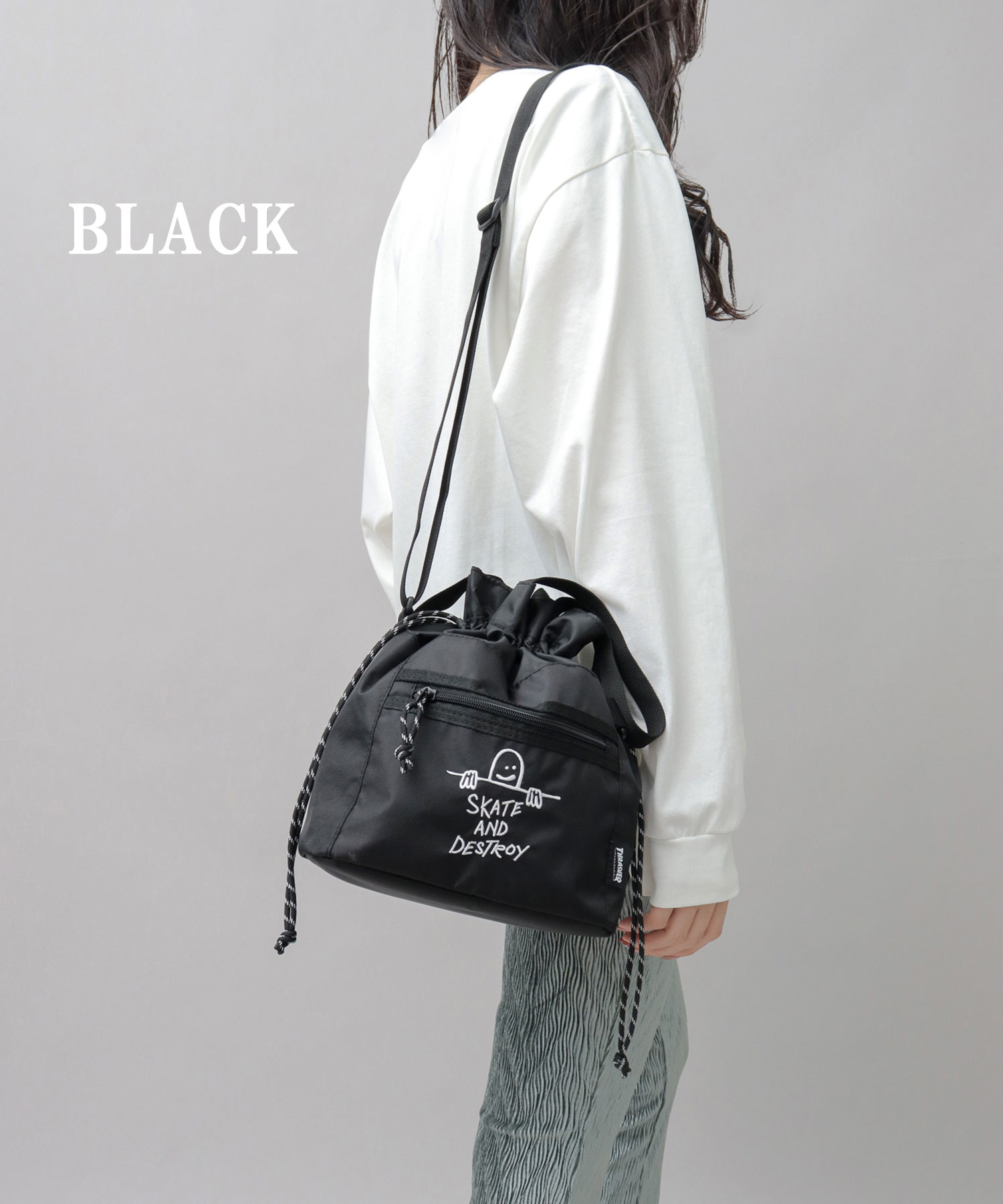 THRASHER × Mark Gonzales 撥水加工 ポリエステル 巾着バッグ