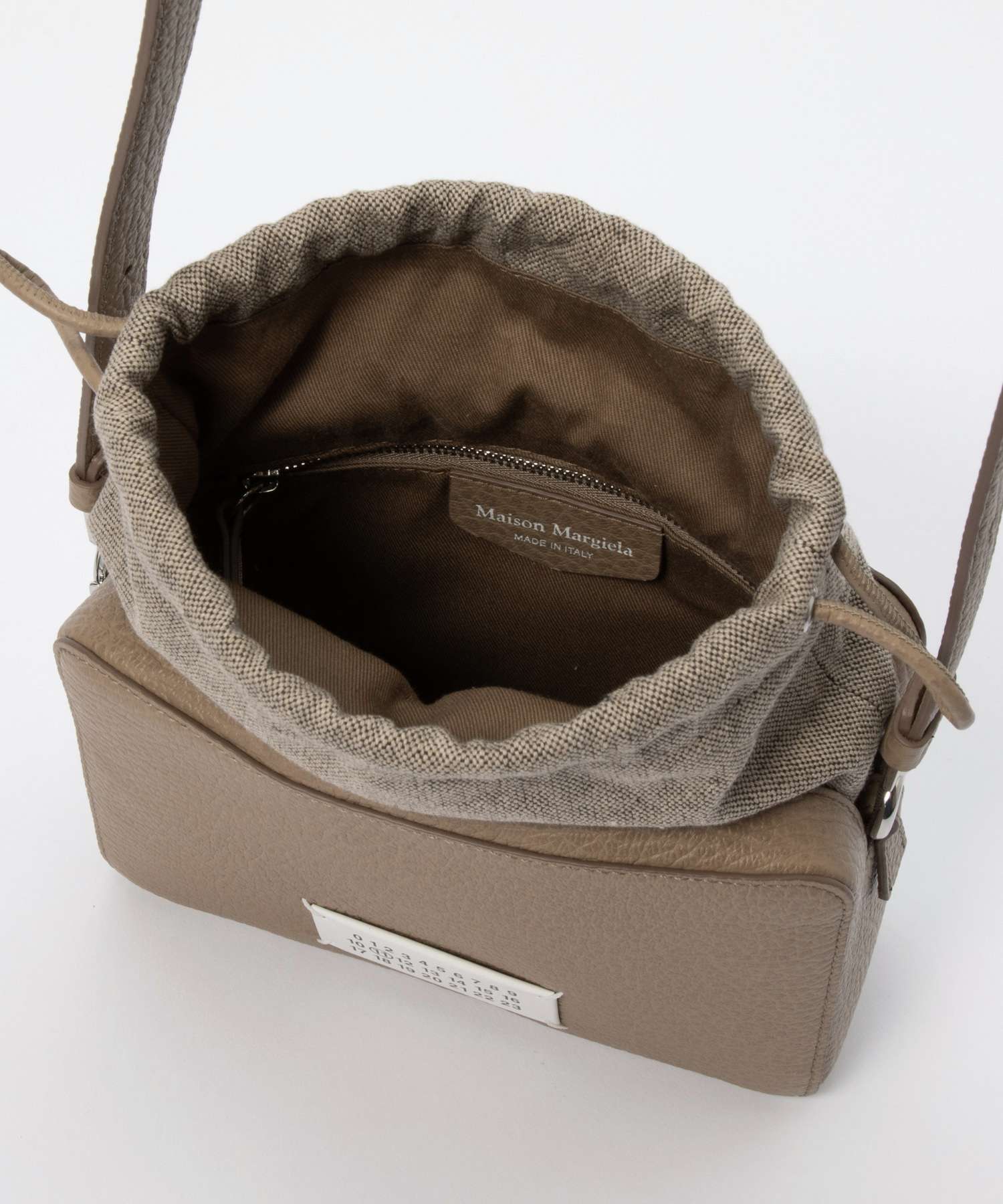 メゾン マルジェラ MAISON MARGIELA SB1WG0018 P4348 ショルダー