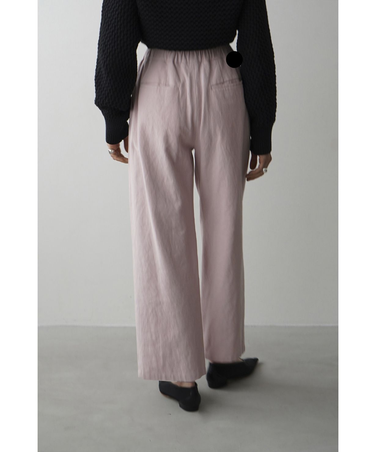 LOOSE STRAIGHT PANTS