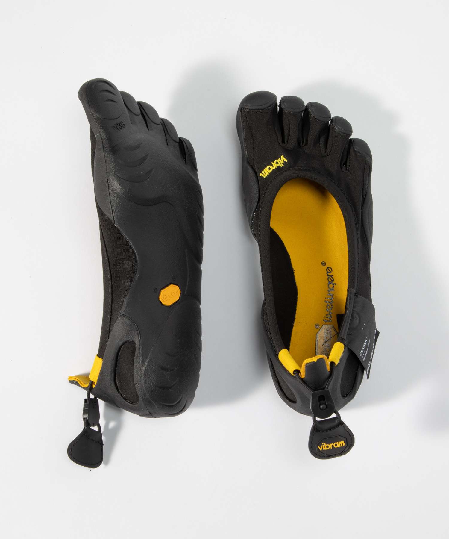 ビブラムファイブフィンガーズ Vibram FiveFingers W108