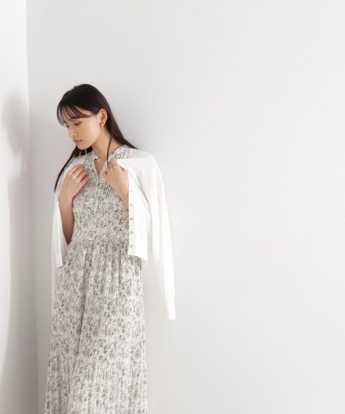 レーヨンナイロン14ゲージニットカーディガン>Vネック(505234793) ナチュラルビューティーベーシック(NATURAL BEAUTY BASIC) d fashion <レーヨンナイロン14ゲージニットカーディガン>Vネック