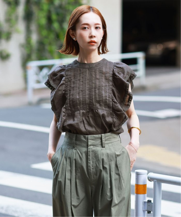 SLOBE IENA ラミーフリルピンタックブラウス 黒 24SS 新品タグ付 ラミーフリルピンタックブラウス(505287480) | スローブ イエナ