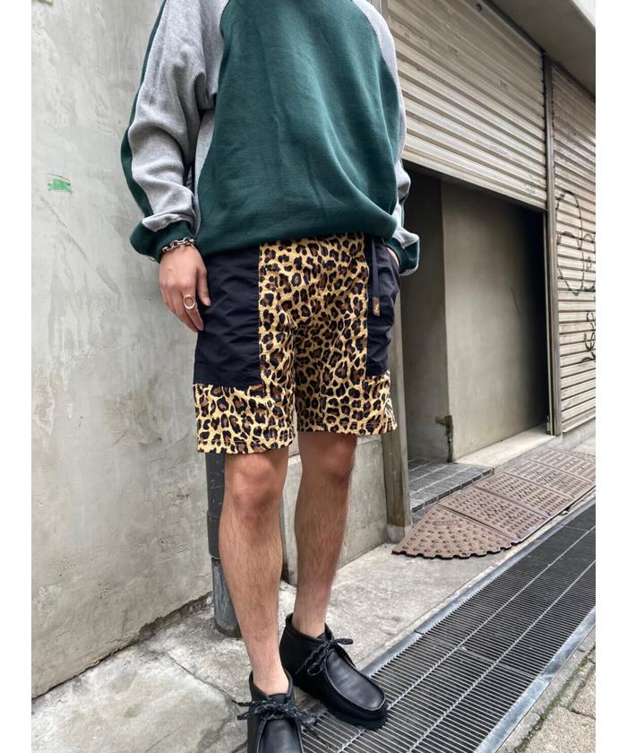 セール 50%OFF】GRAMICCI × BEAVER 別注 SHELL GEAR LEOPARD