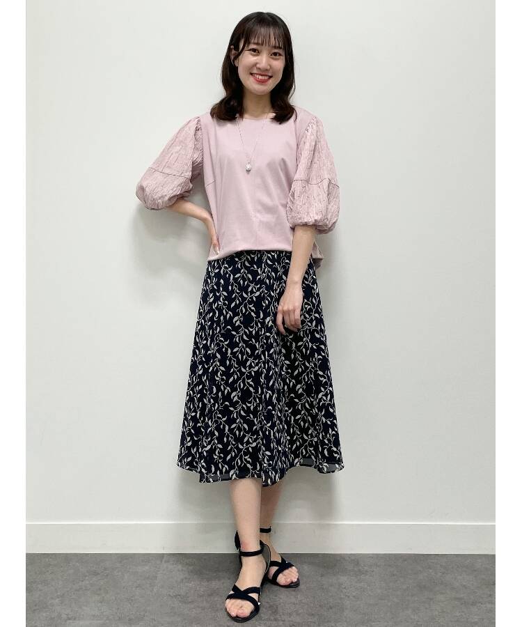 セール】【WEB限定カラーあり/洗える】リーフモチーフプリントスカート ...