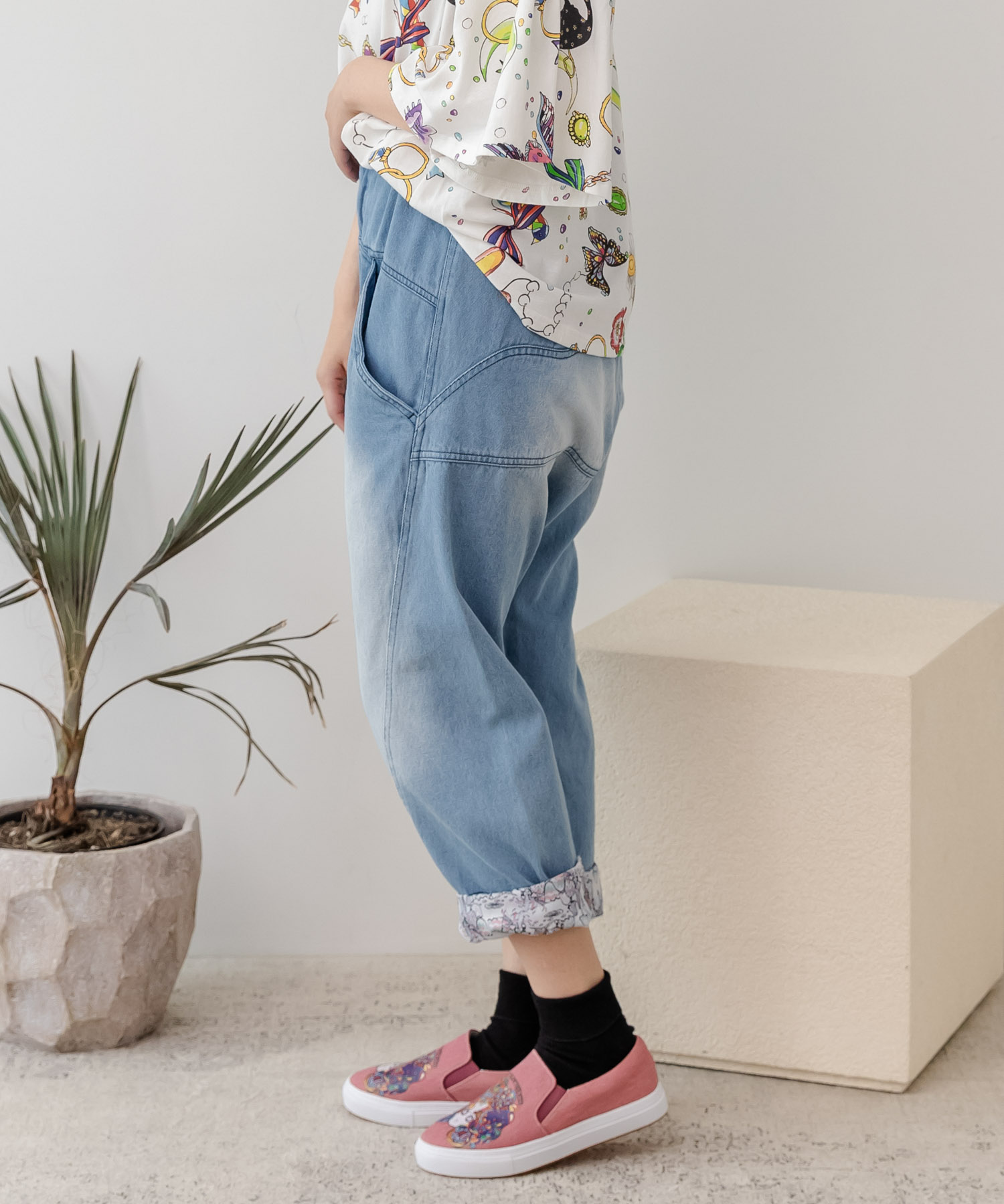 セール 40%OFF】ロールアップキノコ柄 デニムサルエルパンツ