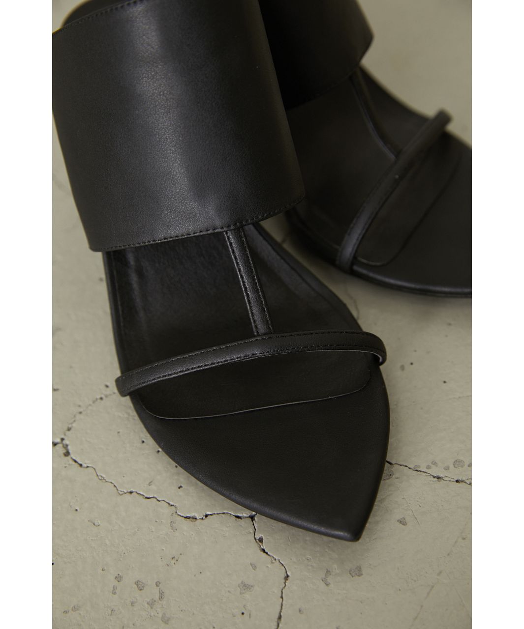 T-strap mule　リムアーク T-strap muleリムアーク