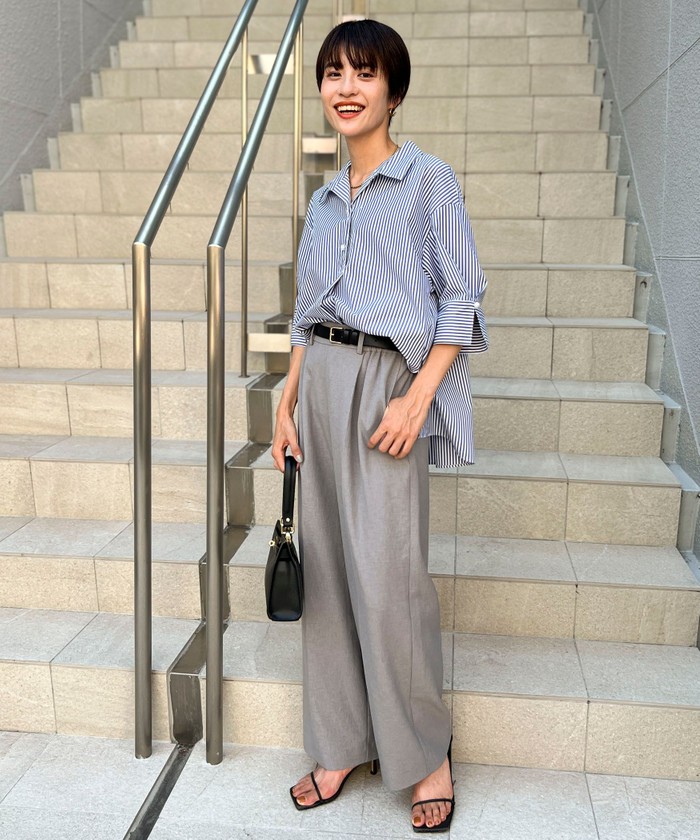 ニャーSOFIE D'HOOREのコットンノーカラーシャツ SOFIE D'HOOREのコットンノーカラーシャツ