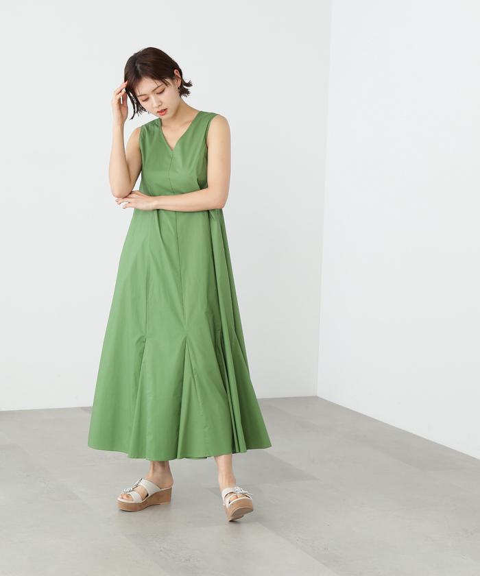 今日限定価格！【美品】YOIHI フリルカラージレ fit=scale-down,w=1200