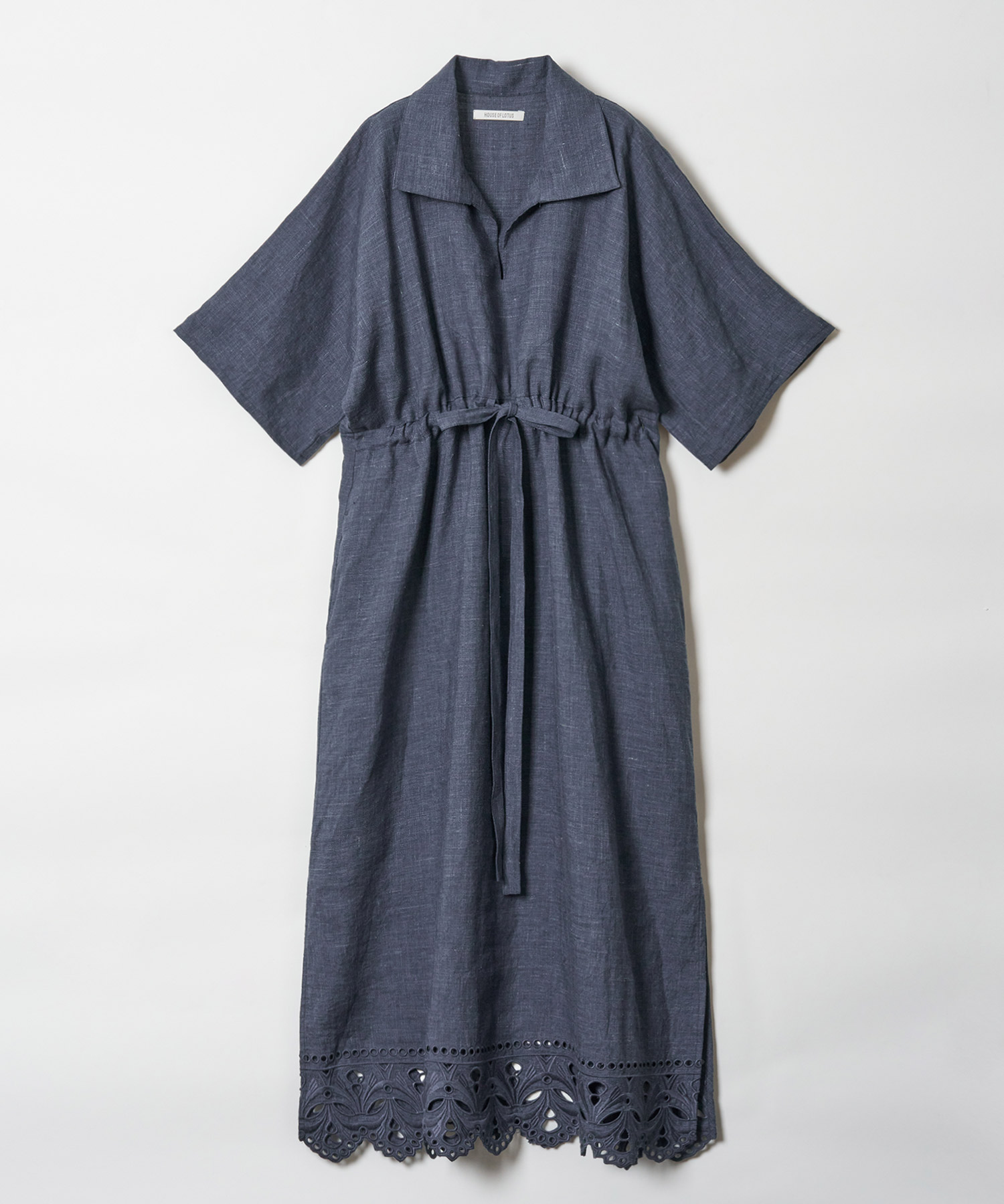 セール】【高山都 Special Collaboration】スカラ刺繍スキッパー
