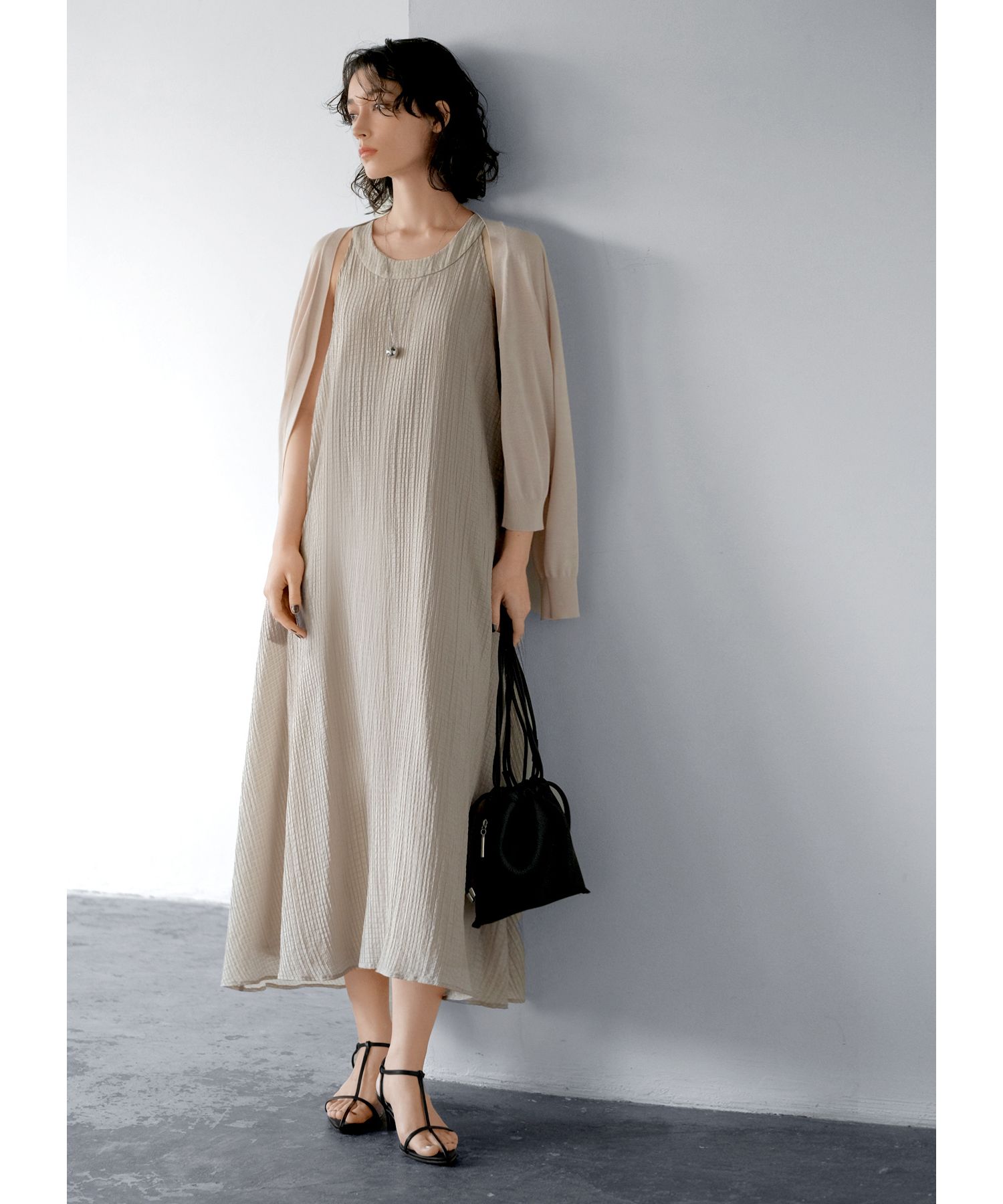 美品　ダックス　涼しげで素敵なカーディガン・半袖カットソー　３８ スタイルデリ STYLE DELI 【ウエスト丈】シアーサマー
