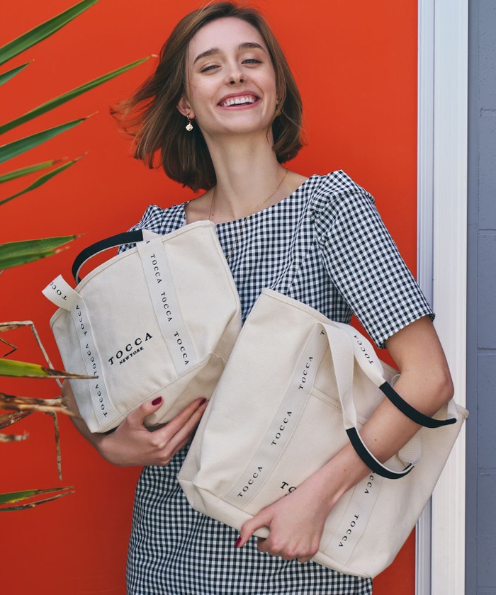 【TOCCA】キャンバストートバッグ トッカ TOCCA 【WEB＆一部店舗限定】DANCING TOCCA CANVASTOTE S