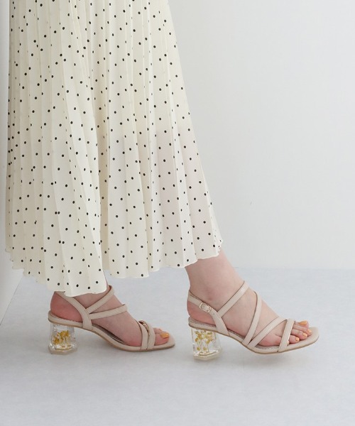 セール 45%OFF】フラワークリアヒールストラップサンダル