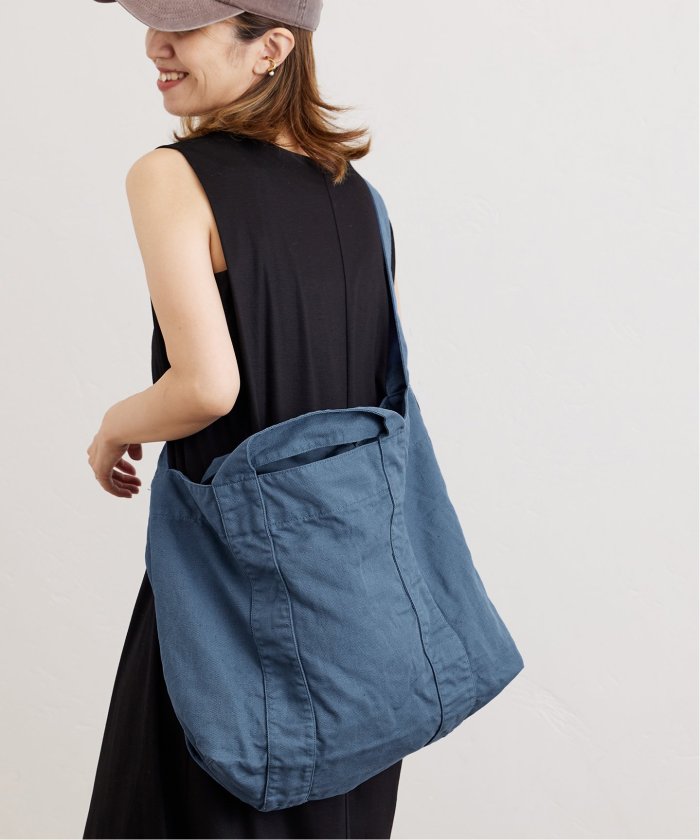 お手軽価格で贈りやすい loomer/ルーマー】別注botanical dyeバッグ(505329690 バッグ