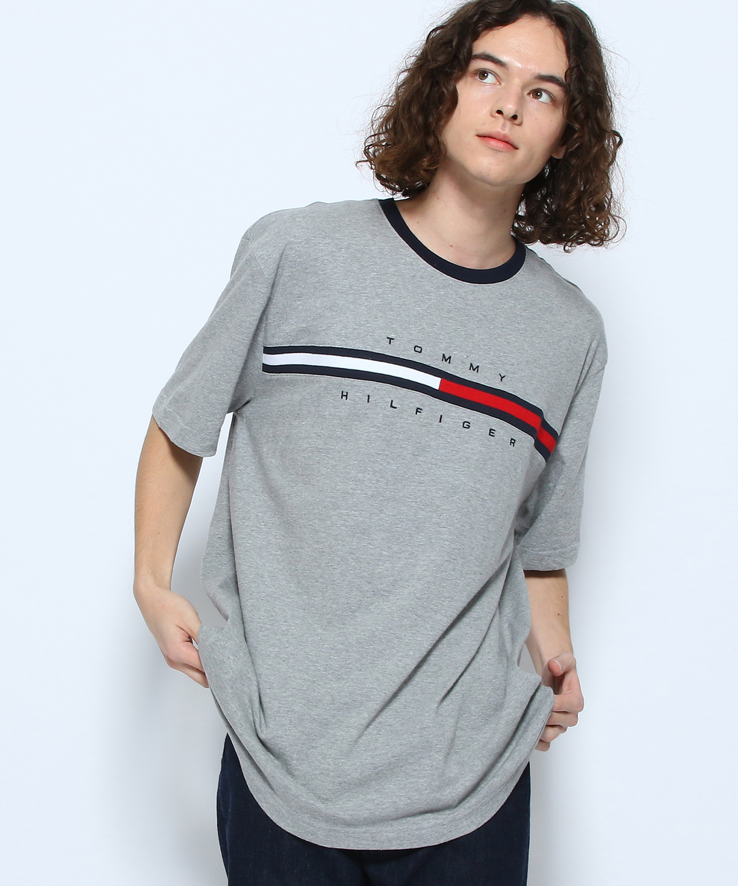 クーポン】【セール20%OFF】トミーヒルフィガー ロゴ Tシャツ / TINO