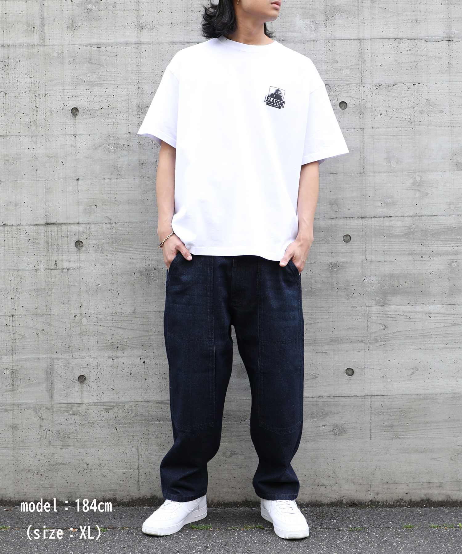 XLARGE フロントグラフィック 半袖スウェットTシャツ デニムに◎ XLARGE フロントグラフィック 半袖スウェットTシャツ デニムに