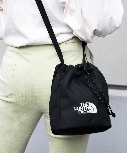 COACH、dunhill、ノースフェイス、FURLA　バッグまとめ売り THE NORTH FACE ノースフェイス BUCKET BAG MINI サコッシュ
