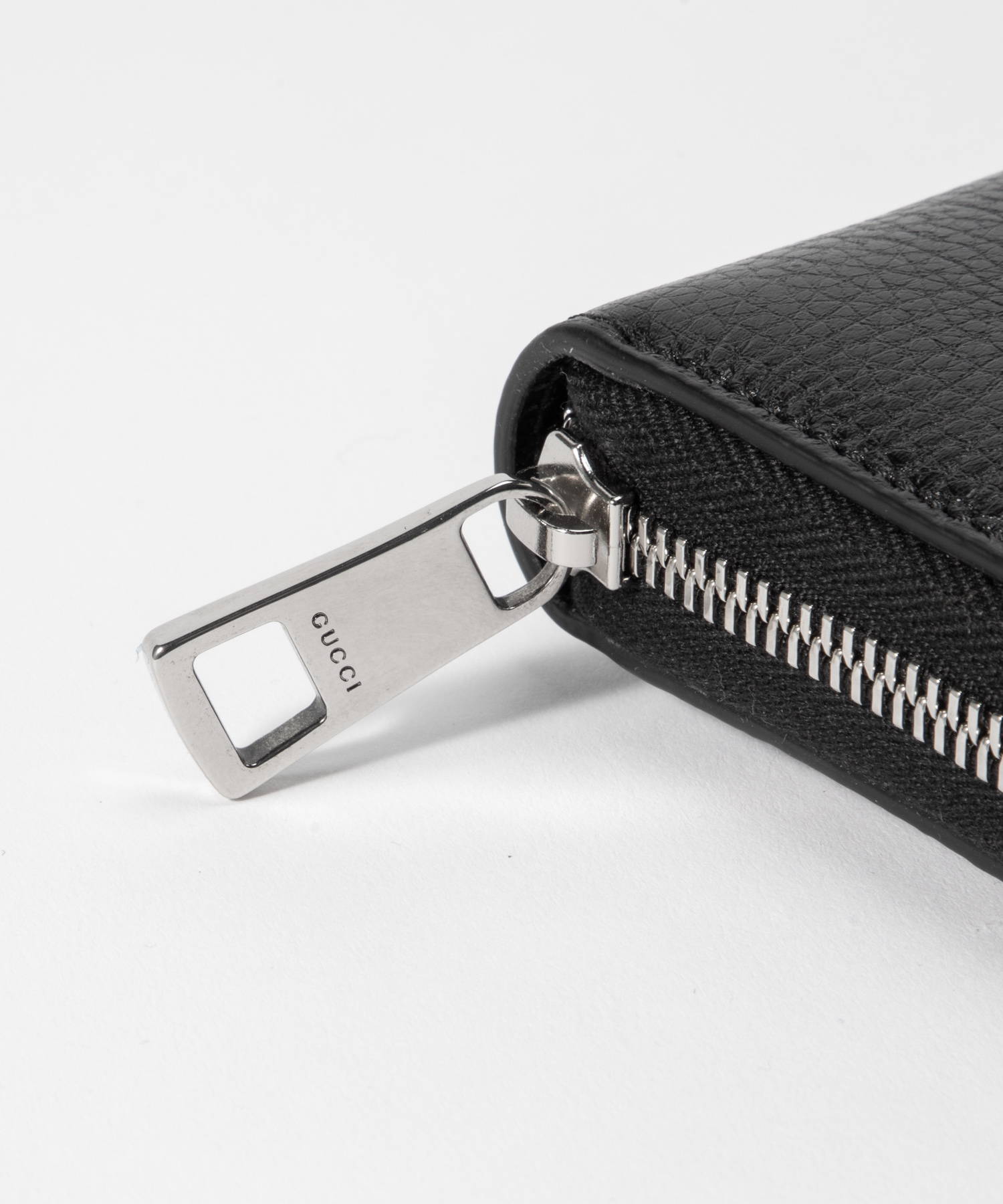 セール】グッチ GUCCI 473928 A7M0N 長財布 メンズ レディース 財布