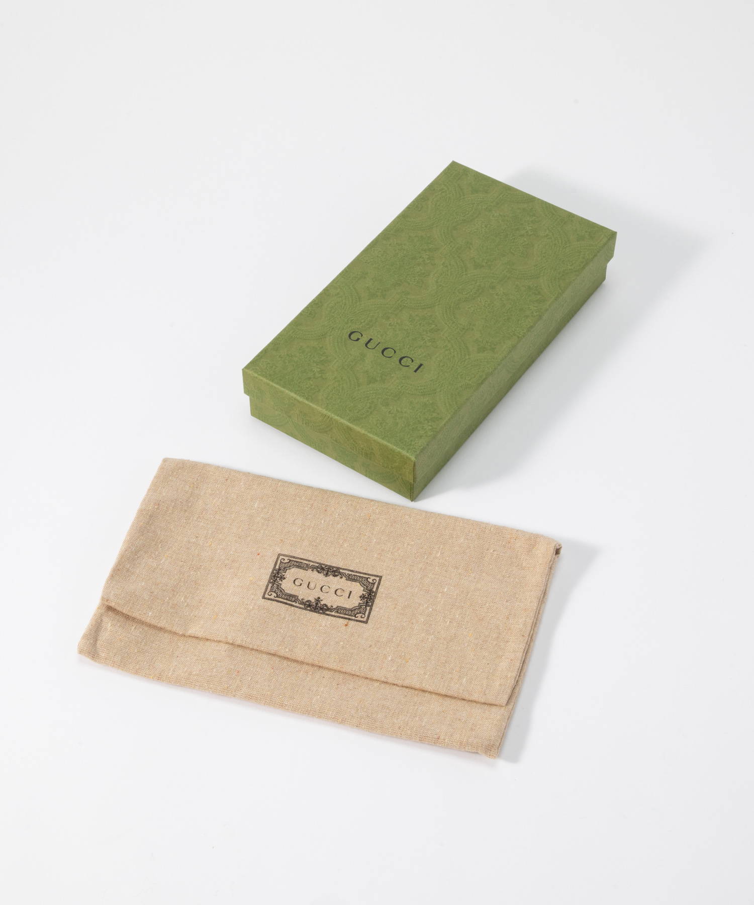 グッチ GUCCI 456117 CAO0G 長財布 レディース 財布 レザー グッチ GUCCI 456117 CAO0G 長財布 レディース 財布 レザー