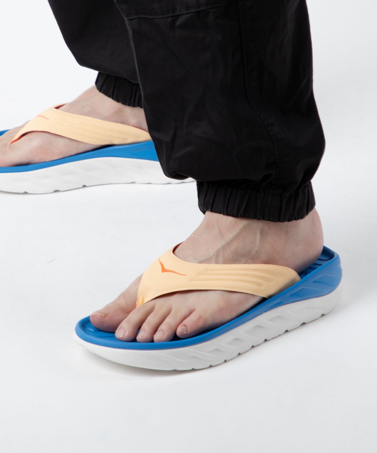 クーポン】ホカ HOKA ORA RECOVERY FLIP 1099675 サンダル